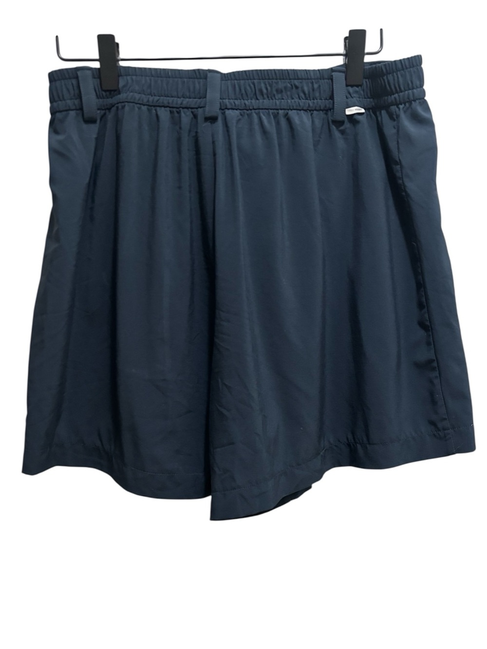 Vuori Navy Villa Trouser Shorts - Picture 3 of 6